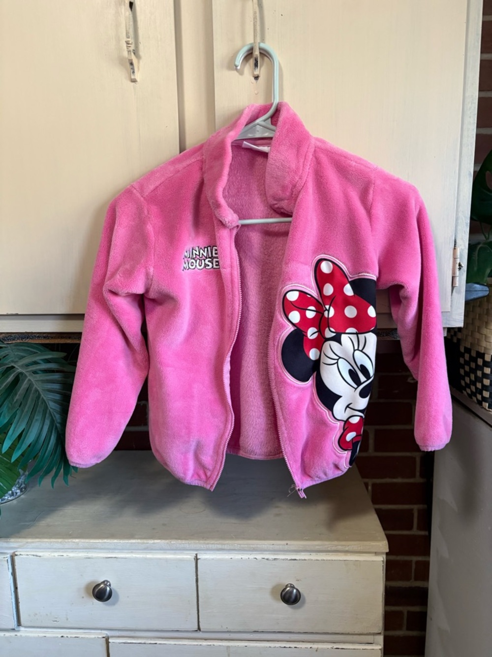 Disney Pink Minnie Mouse YOUTH Fleece Zip Jacket